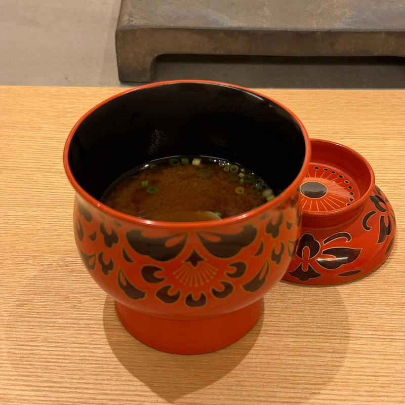 あさりの赤出汁(鮨 いわた)