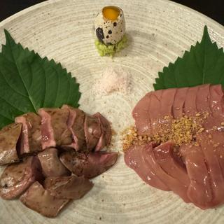 鳥レバ2点盛り(焼鳥はなび)