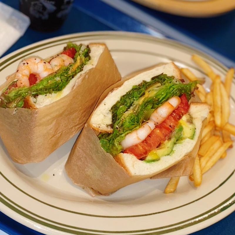 アボカドシュリンプサンド(LONCAFE 越谷レイクタウン店)