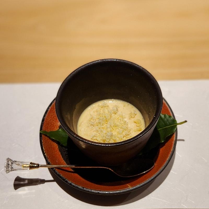 クリームプリン 削った栗(鮨 奏)