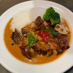 レッドカレーガイヤーン(タイ料理 コンロウ 恵比寿)