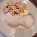 桃のパンケーキ