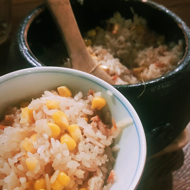 とうもろこしと桜海老土鍋めし(和食 心根)