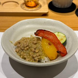 スパイスグリーンカレーとご飯(肉割烹 誠香)