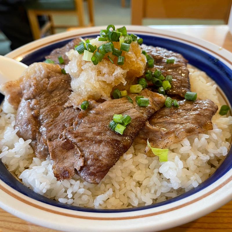 ブッチャー2号丼　大盛り(どんぶり どどん)