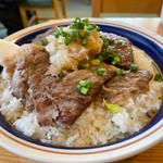 ブッチャー2号丼　大盛り