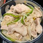 豚の塩ダレ焼き丼(蕎麦切り くろ)