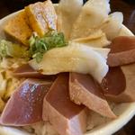 づけ三色丼(魚がし料理 まぐろ亭)