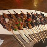 鶏肉の串焼き、羊肉の串焼き