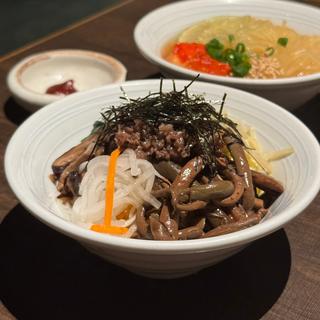 小さなビビンバ(竹千代)