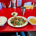 レバニラ定食