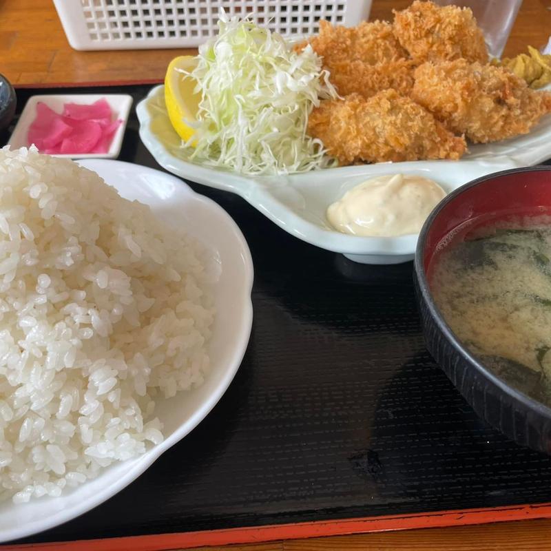かきフライ定食(かさや食堂)