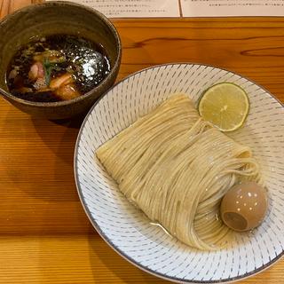 鰹昆布出汁醤油つけそば味玉子入り