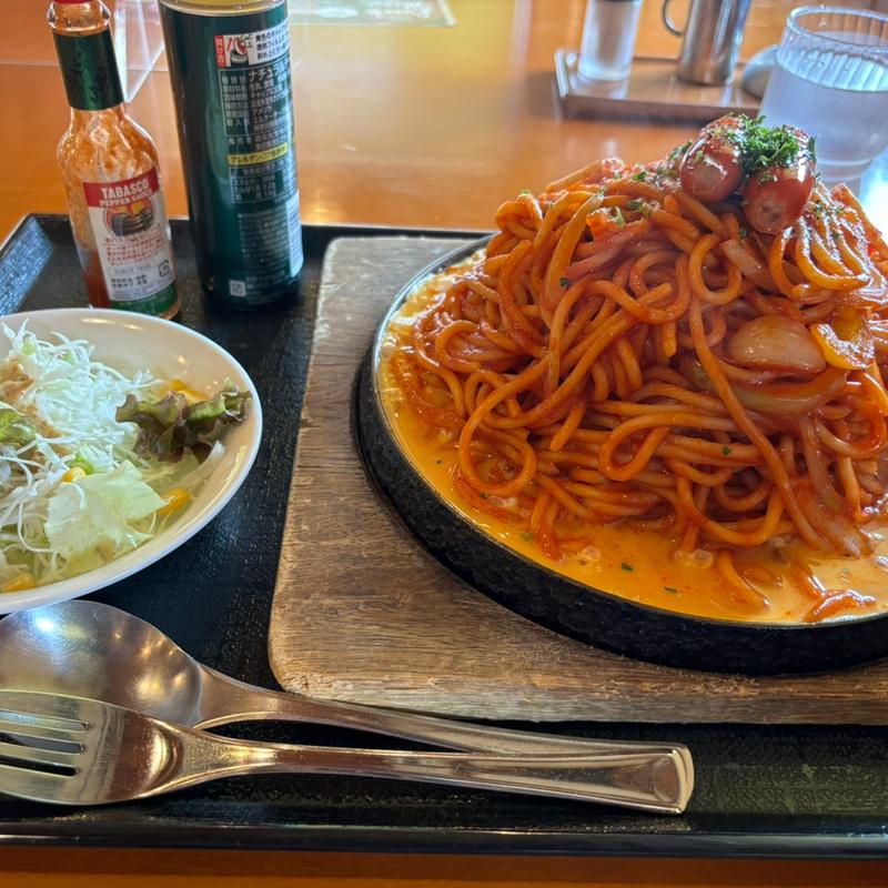 イタリアン鉄板スパ大盛り(CAFE DE INA)