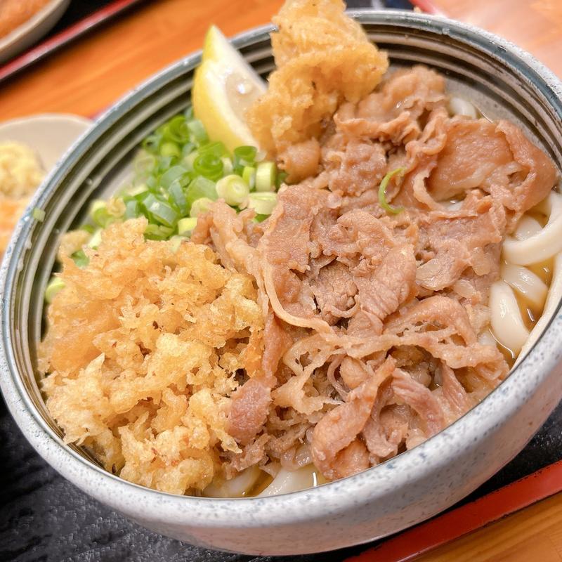 牛肉ぶっかけうどん小•冷(麺処 綿谷 （めんどころ わたや）)