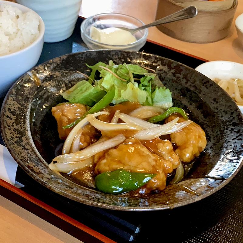 豚ヘレ肉の酢豚(中華旬菜 士庵)