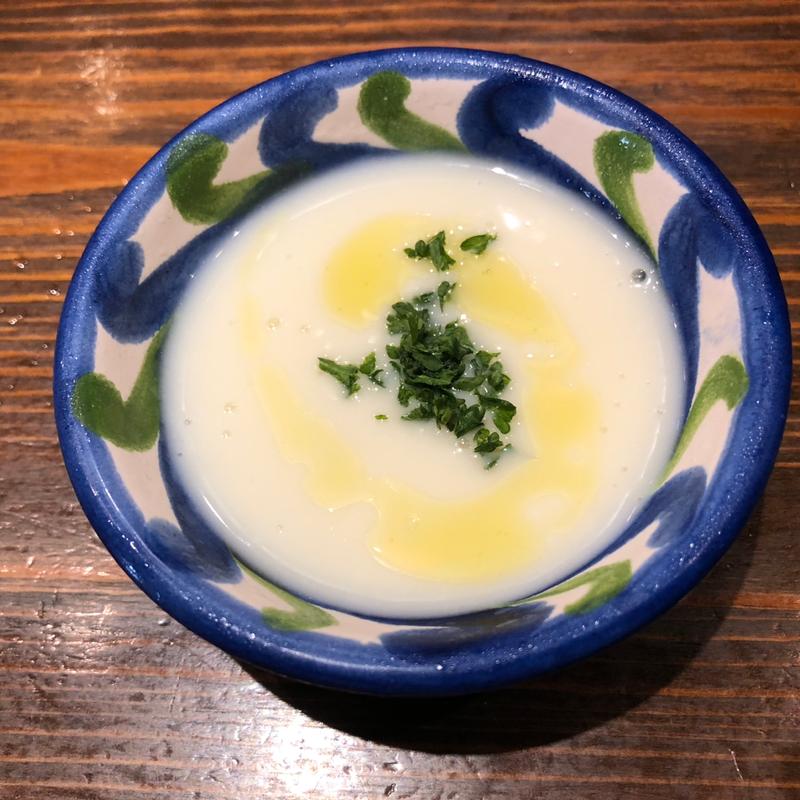 お通し(ビシソワーズ)(囲炉裏バル カルボ)