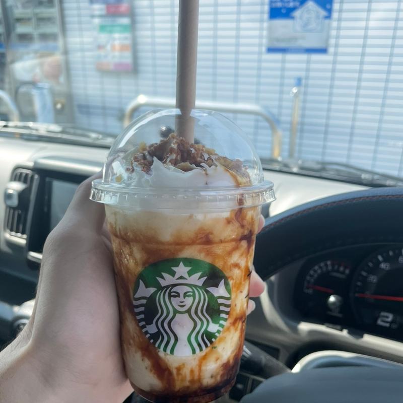 焼き芋香ばしカラメルフラペチーノ(スターバックス コーヒー 甲賀水口店)