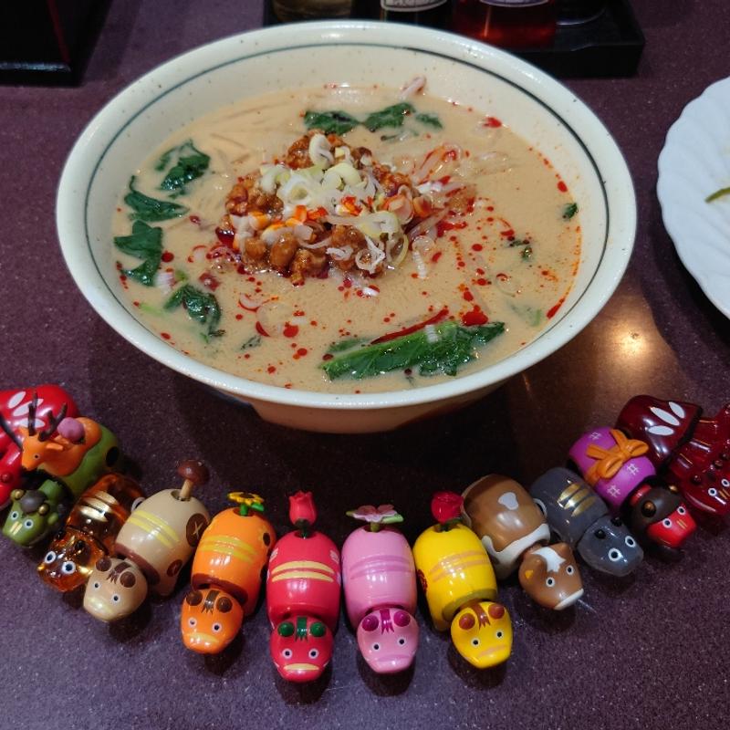 担々麺(本格中華料理 聚香園)