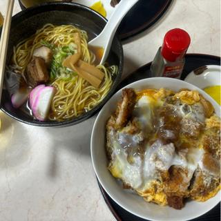 カツ丼中華麺セット(小進庵)