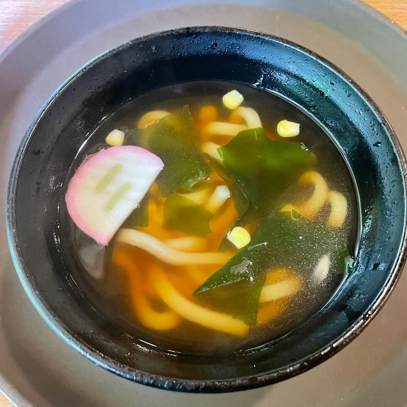 お子様うどん(お食事処 湯楽亭昭島店 （ゆらてい）)