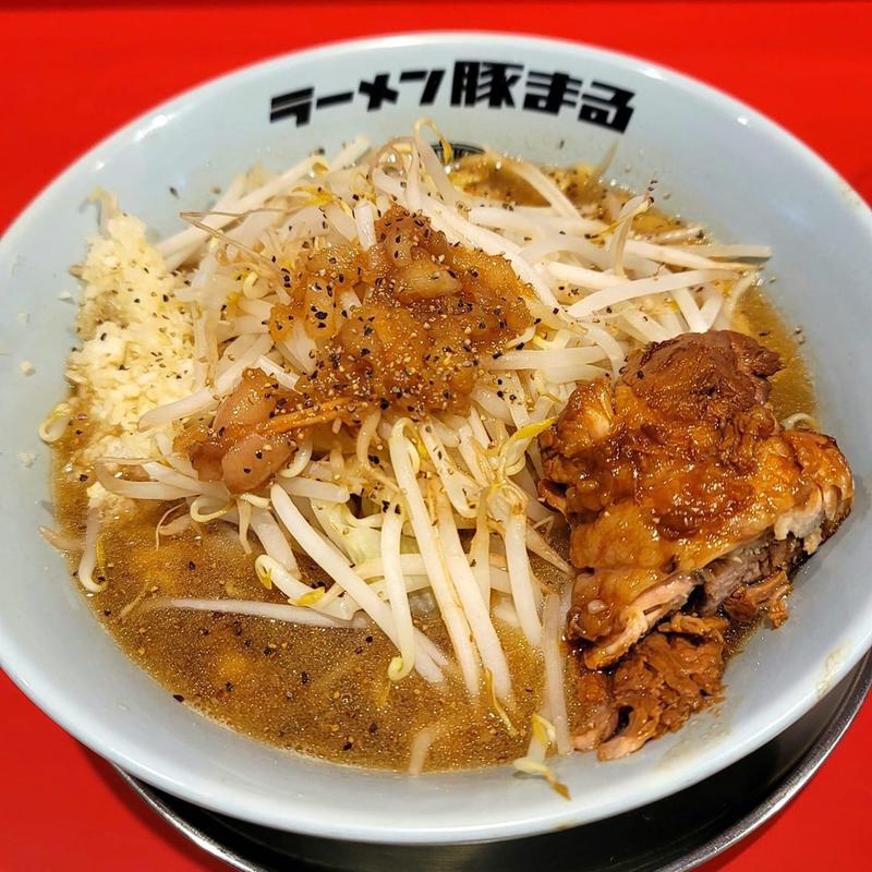 ラーメン 並(ラーメン豚まる)