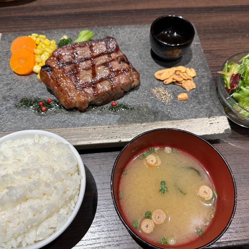 サーロインステーキ(あか牛Dining yoka-yoka サクラマチ店)