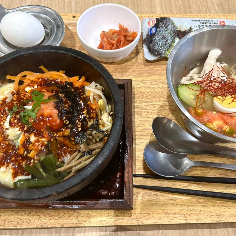 明太チーズビビンバと冷麺のセット(Kαケイアルファ イオンモール名古屋茶屋店)