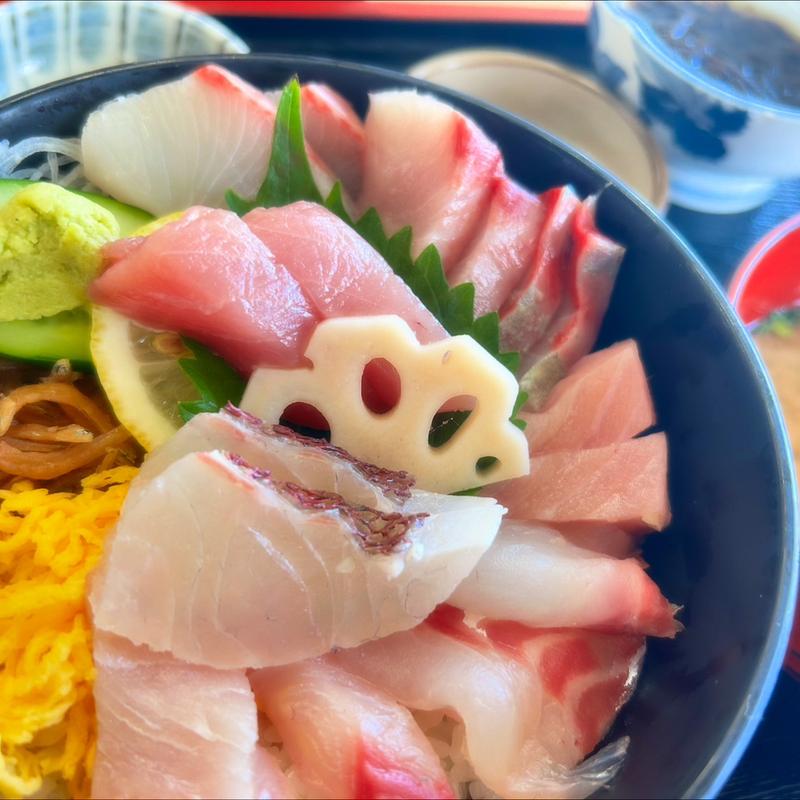 海鮮丼定食(港あおしま （みなとあおしま）)