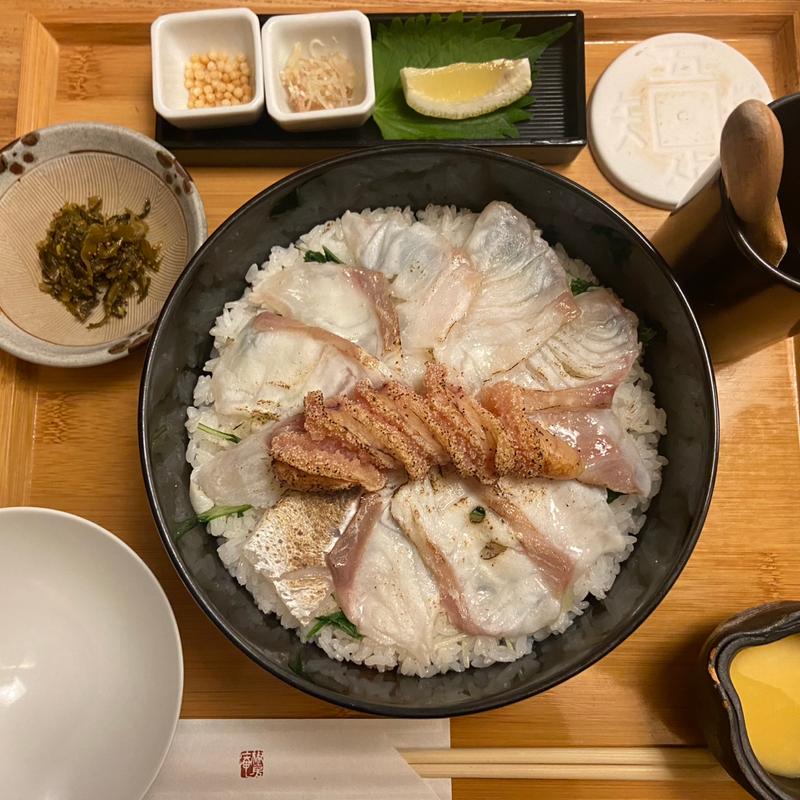 博多めん鯛まぶし(めんたい料理 博多 椒房庵)