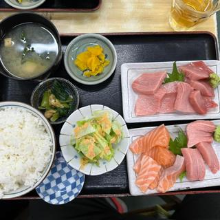 サーモンまぐろミックス定食 ブリまぐろミックス追加(竹家食堂)