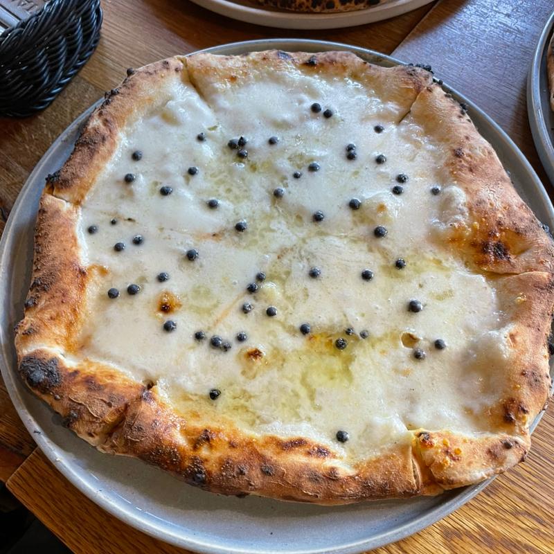 ビアンカ(PIZZERIA L.F.C)