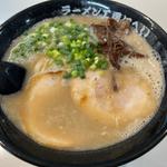 豚骨ラーメン(ラーメン工房にへい)