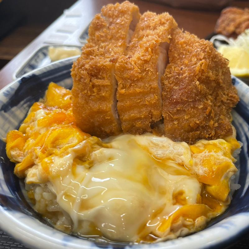 かつ丼（ハーフ）(籠屋食堂)