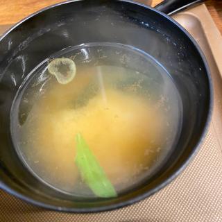 みそ汁(伝説のすた丼屋 福岡天神店)