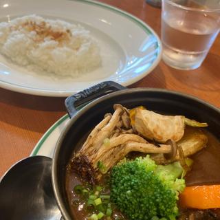 じっくり煮込んだ欧風ビーフカレー(カレークラブ キュイエール)