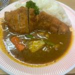 リッチなカツカレー(リッチなカレーの店 アサノ)