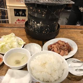 カルビー焼肉定食(いくどん 町田駅前本店)