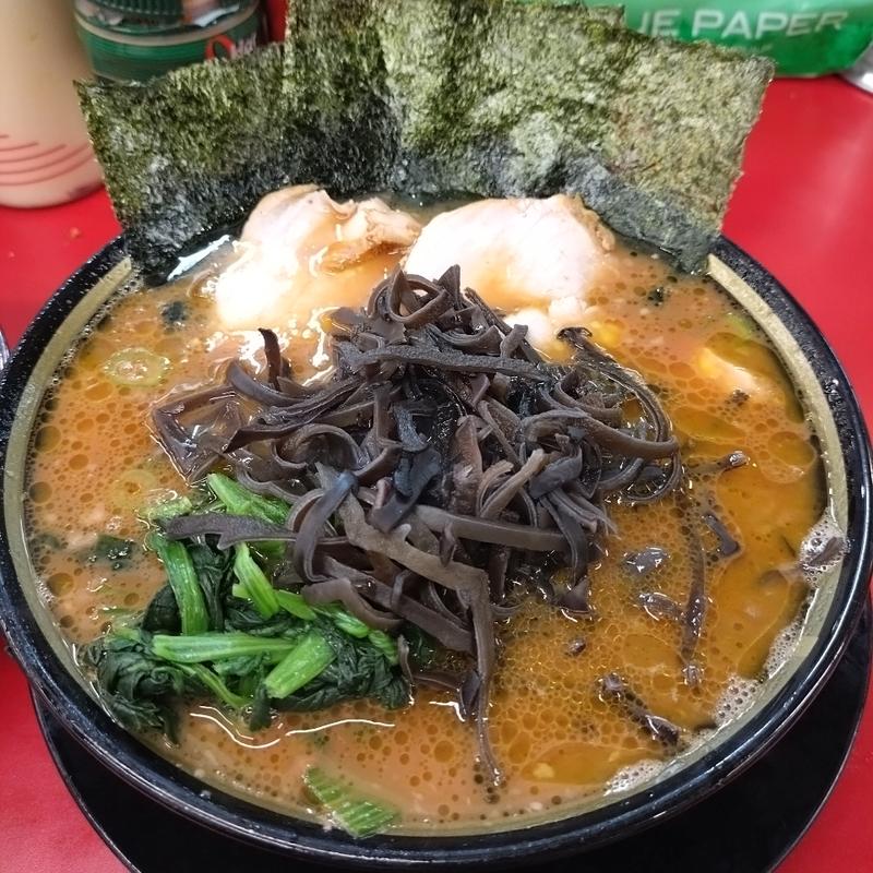 チャーシューメン　キクラゲ(王道家直系IEKEI TOKYO)
