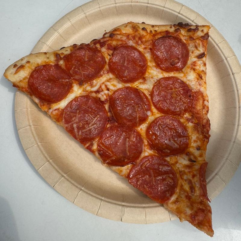 ペパロニピッツァ(コストコ フードコート 幕張倉庫 （COSTCO）)