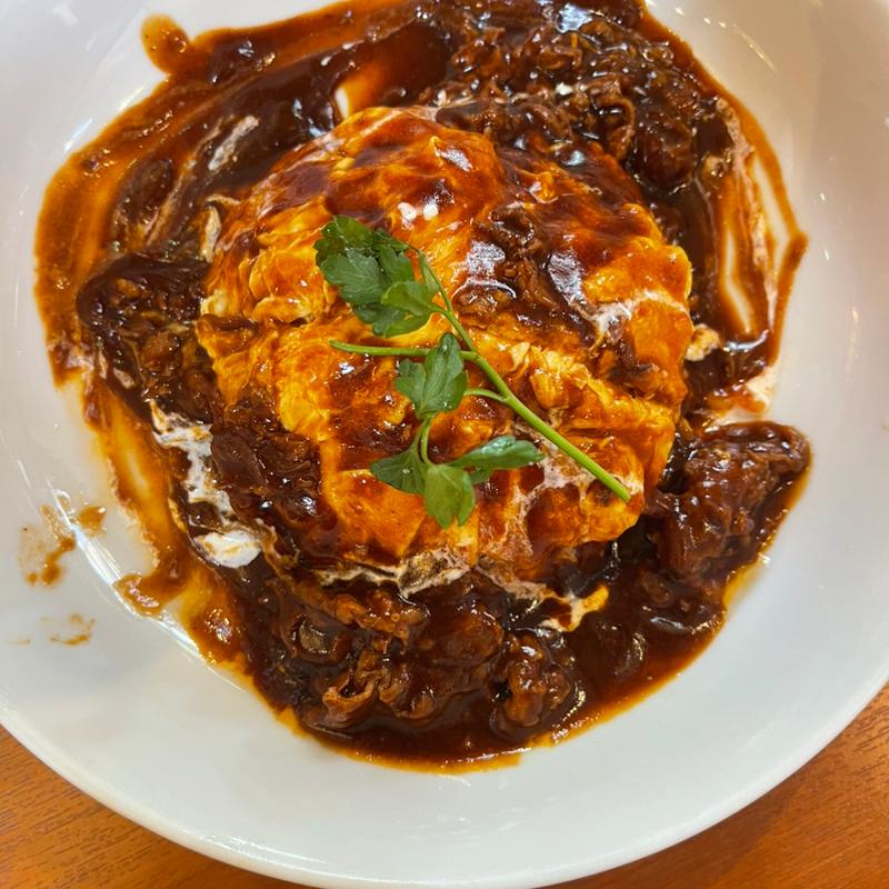 じっくり煮込んだハッシュドビーフのオムライス(キャッツカフェ ガーデンピア店)