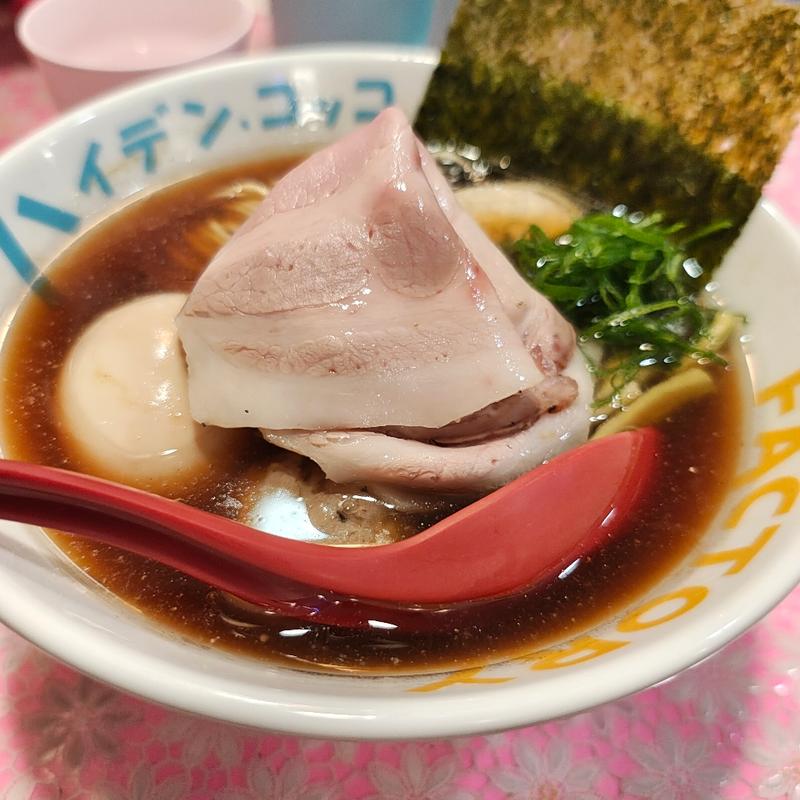 凛々しい特製ムロアジ強し中華ソバ(らーめん凛々)