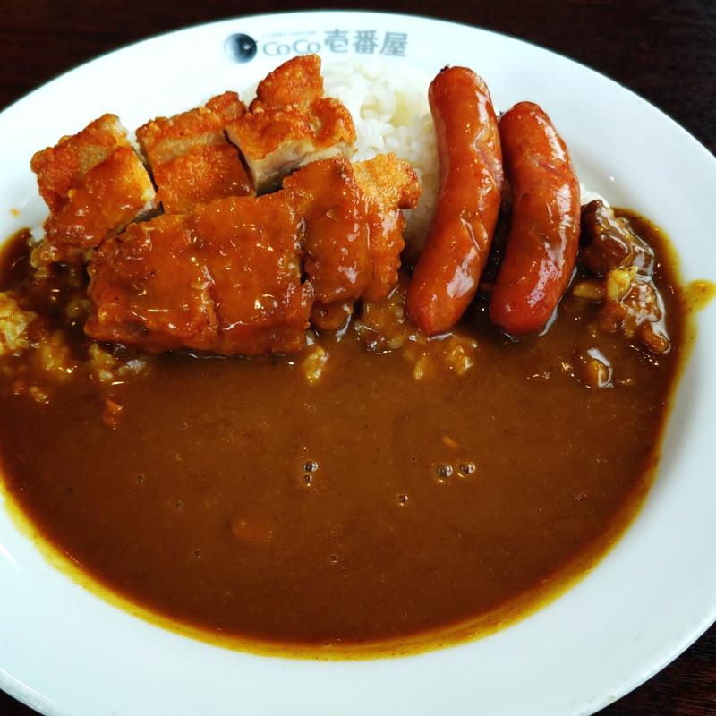 パリパリチキンカレーウインナー2本(カレーハウス CoCo壱番屋 足立区竹の塚店)
