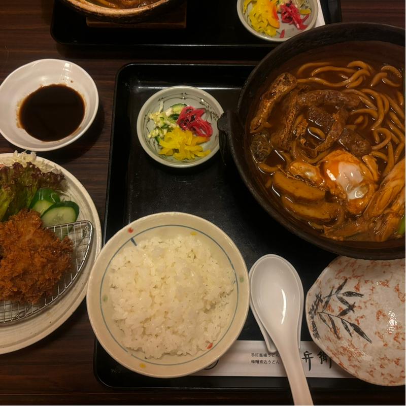 揚物付き味噌煮込み定食(権兵衛)