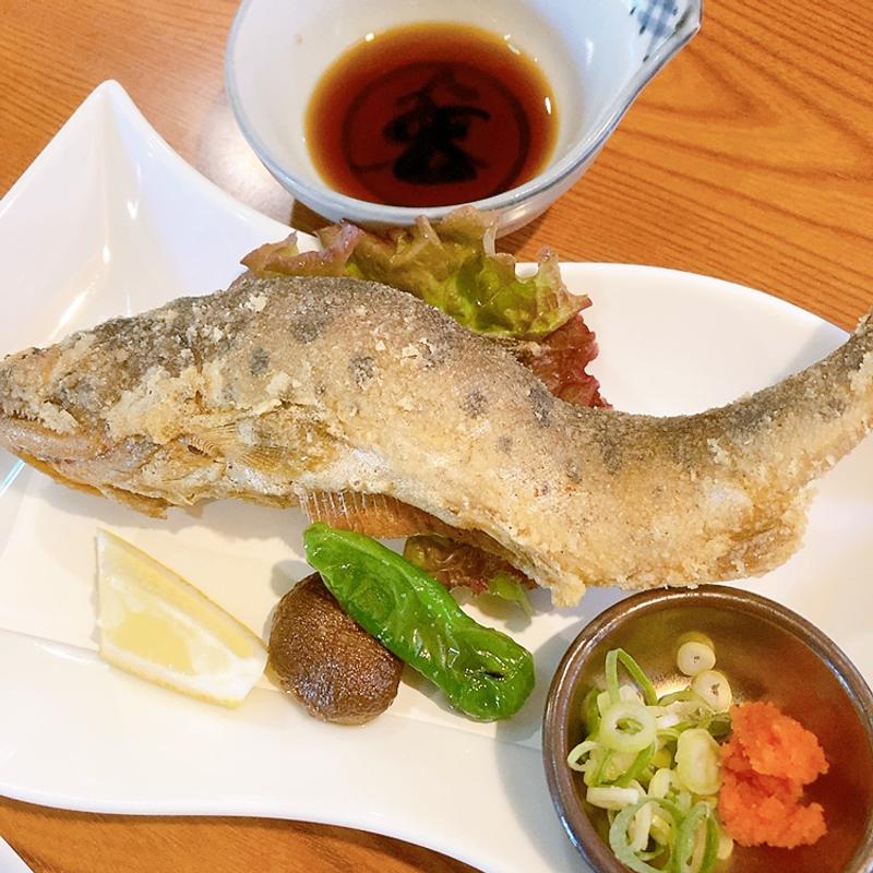 やまめの唐揚げ(お食事処 ふくすけ)
