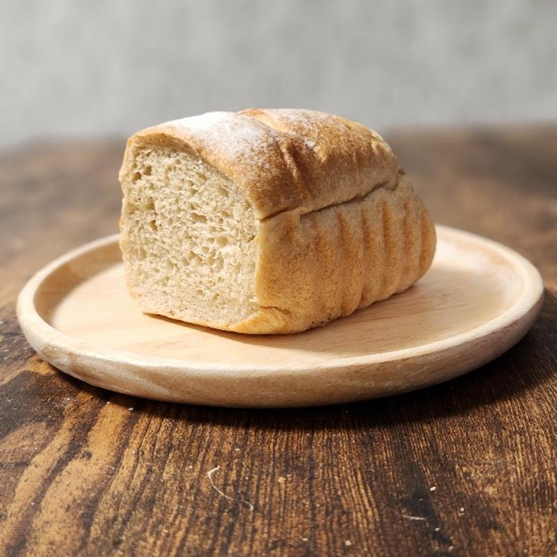 黒糖パン 1/2(ブーランジェリーwada)