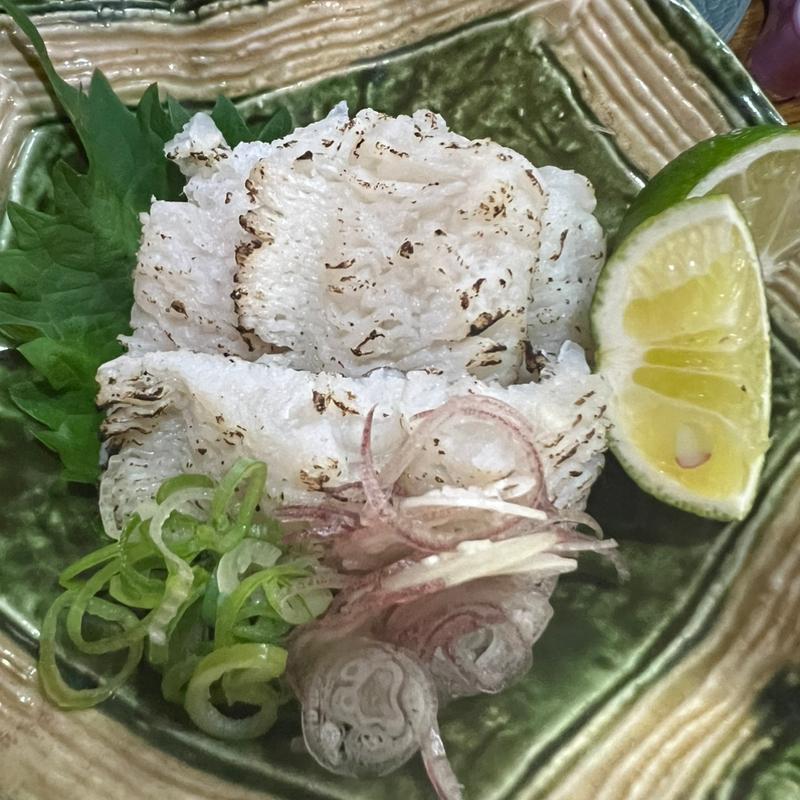 鱧の焼き霜作り(よもぎ)