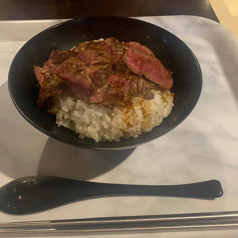 ステーキ丼 並(ローストビーフ神戸)