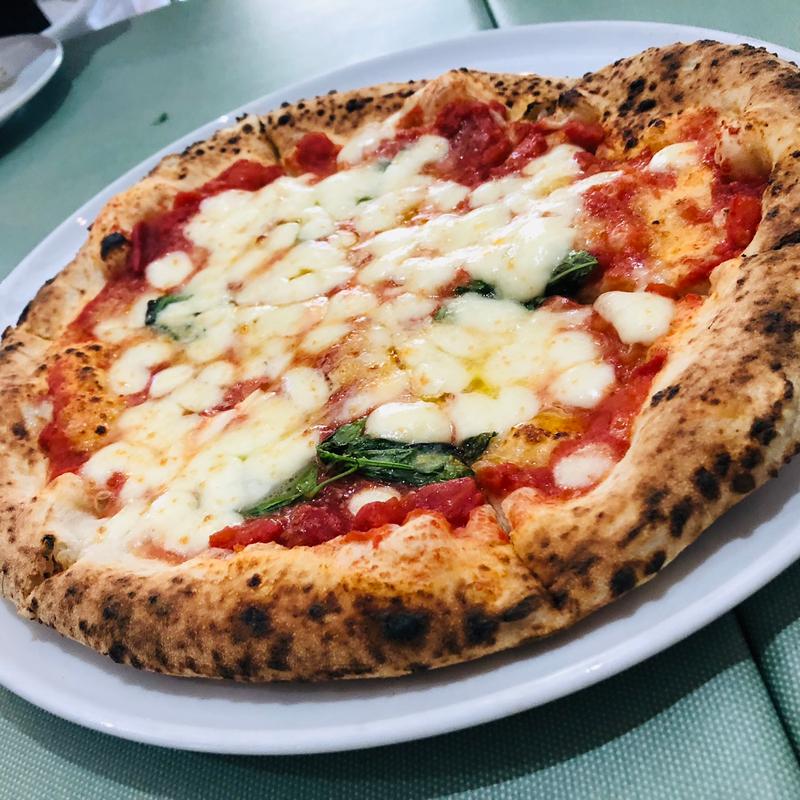ピッツァマルゲリータ(ピッツェリア エ トラットリア スペッソ)