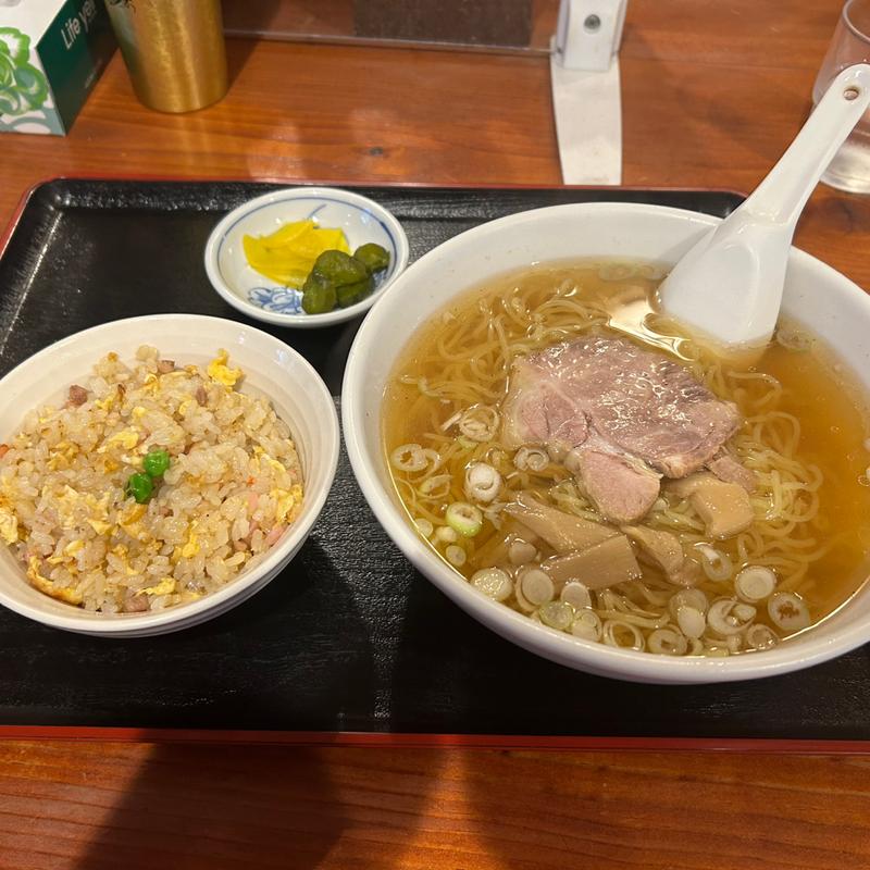 半チャーハン　ラーメンセット(うまいっしょ　 )